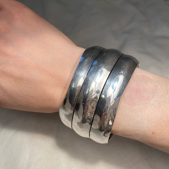 Tillie Jon Vintage Navajo Sterling Silver Cuff - Picture 7 of 11